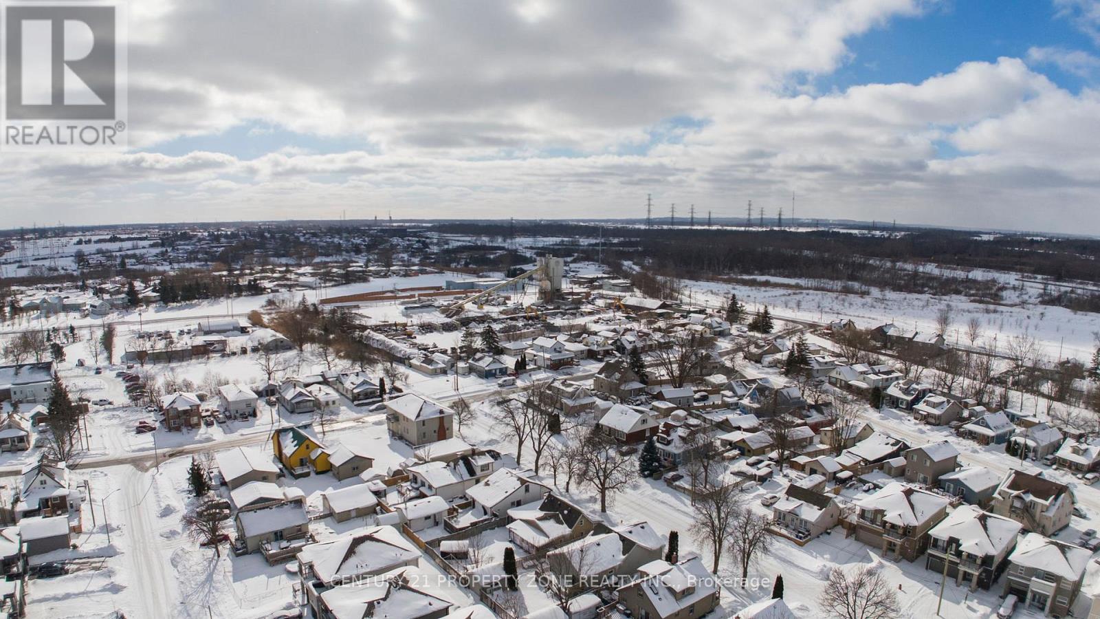 195 Pilkington Street, Thorold, Ontario  L2V 1K5 - Photo 7 - X12782446