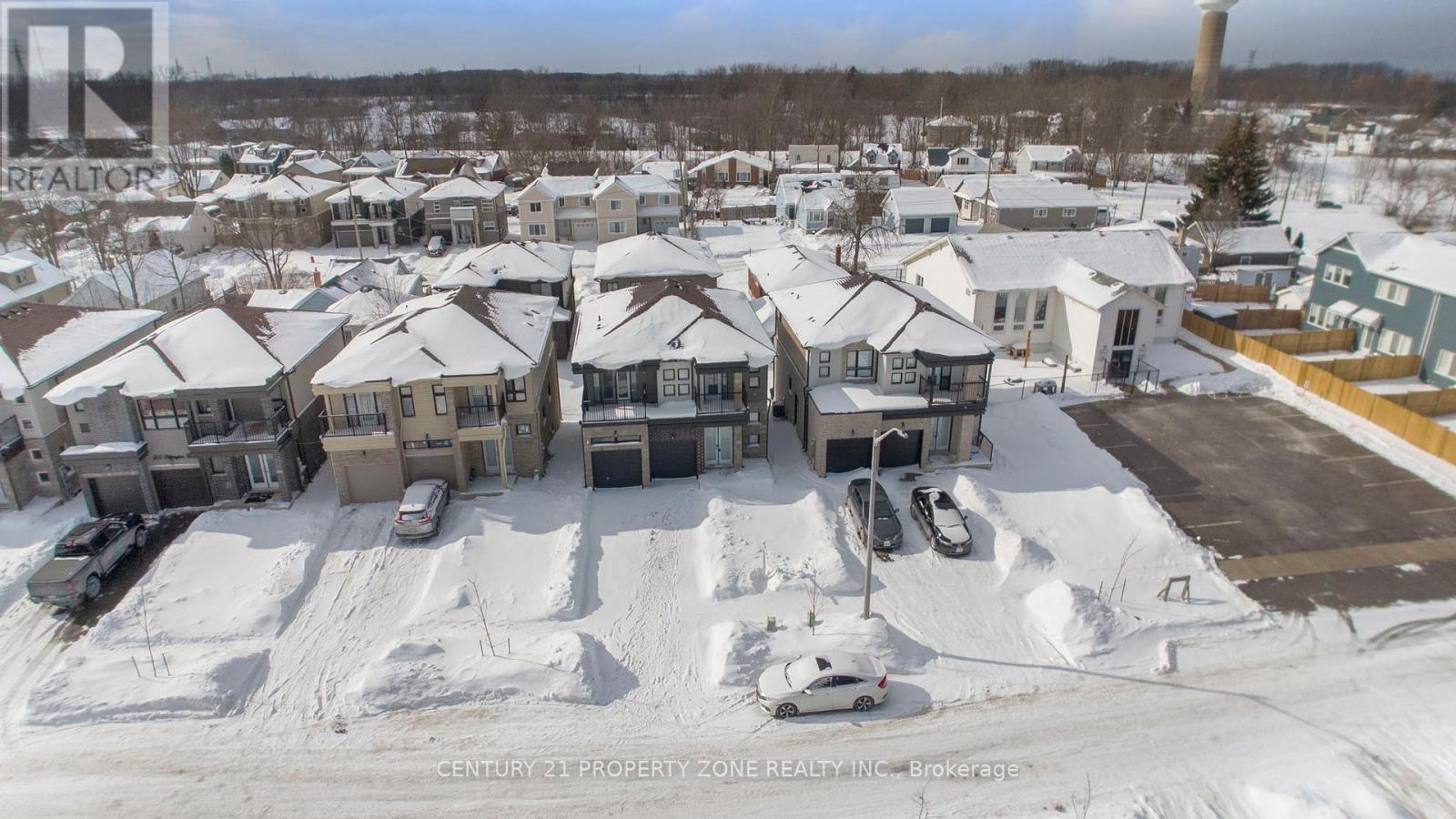 195 Pilkington Street, Thorold, Ontario  L2V 1K5 - Photo 9 - X12782446