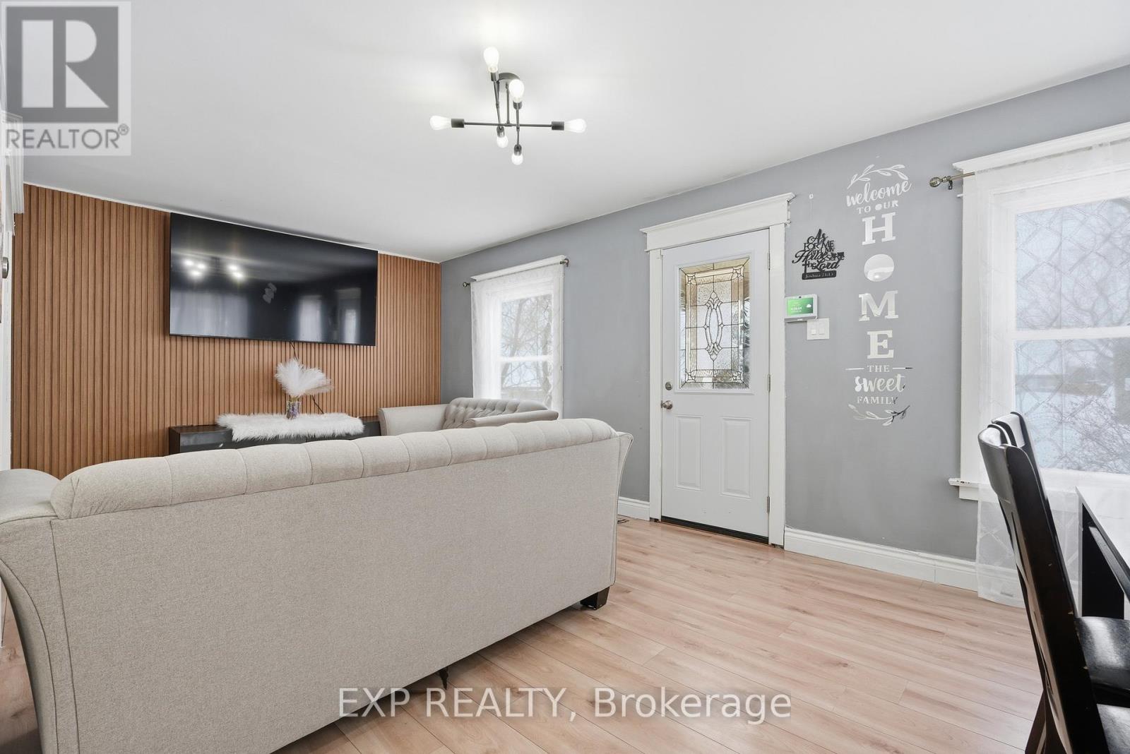 5537 Prince Edward Avenue, Niagara Falls, Ontario  L2G 5H7 - Photo 10 - X12782466