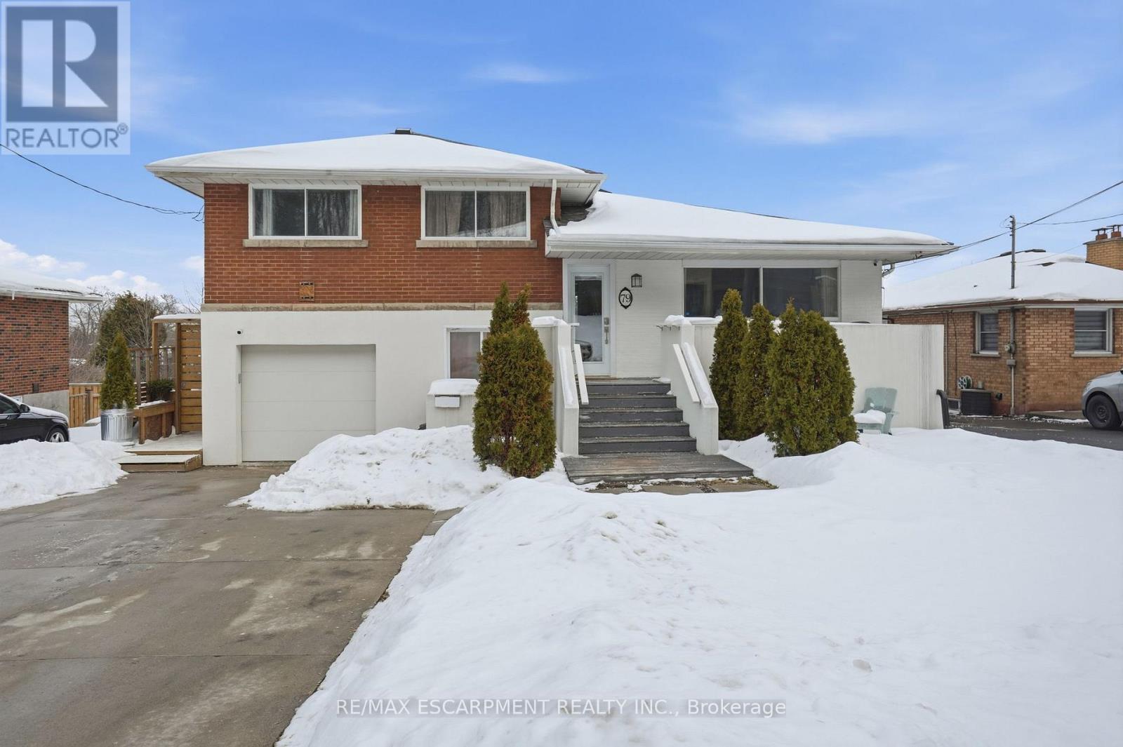 UPPER - 79 KIMBERLY DRIVE, Hamilton, Ontario