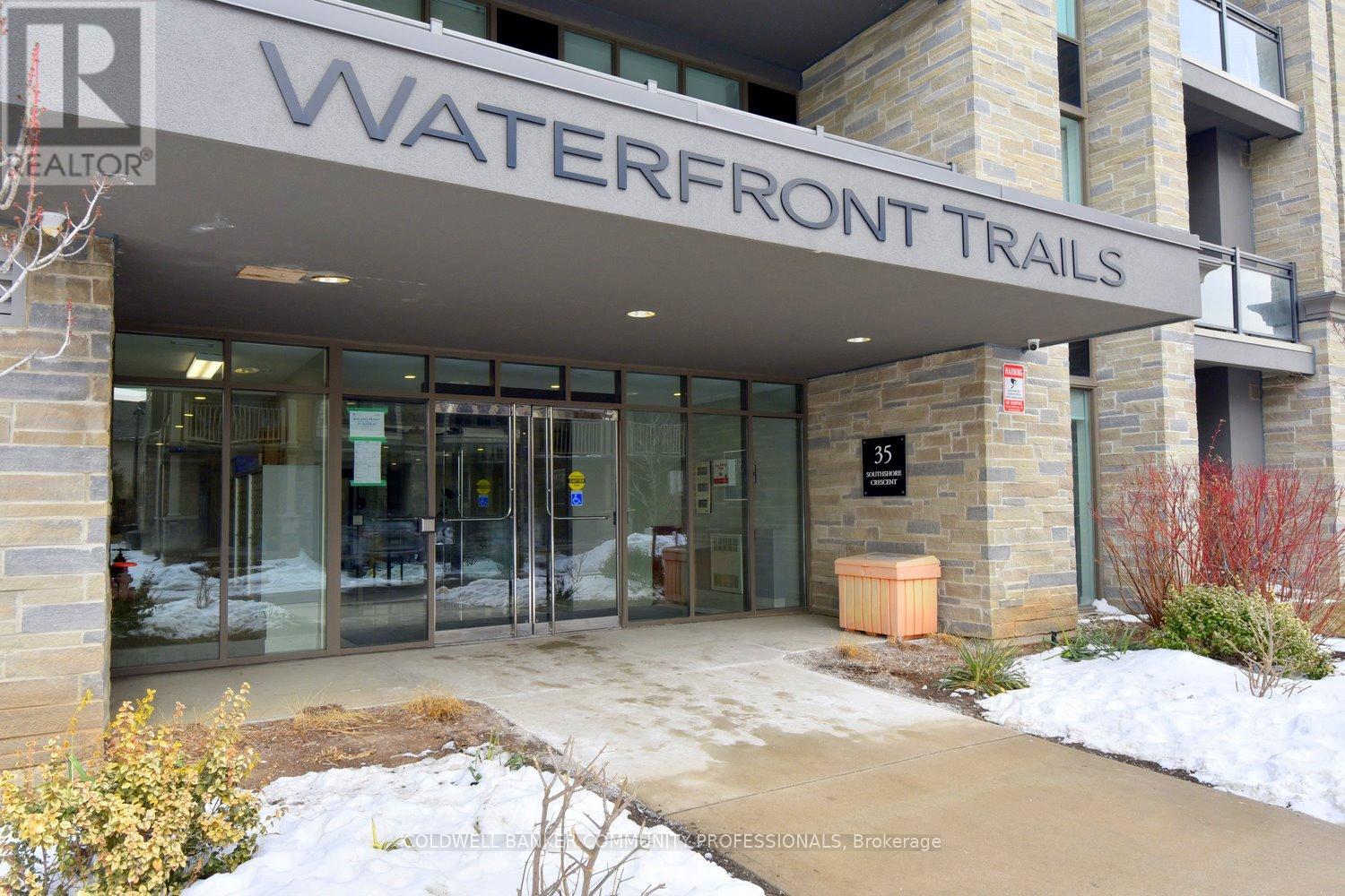 108 - 35 SOUTHSHORE CRESCENT, Hamilton, Ontario