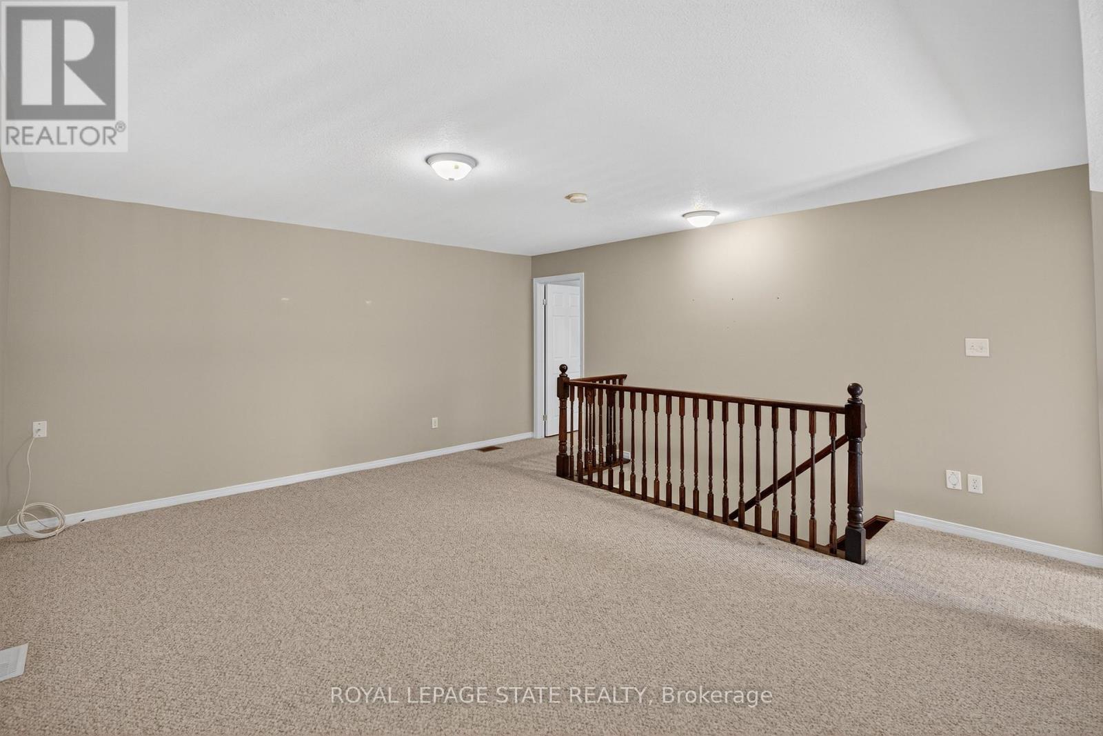 9 Manitoulin Trail, Hamilton, Ontario  L9B 2X8 - Photo 24 - X12782598