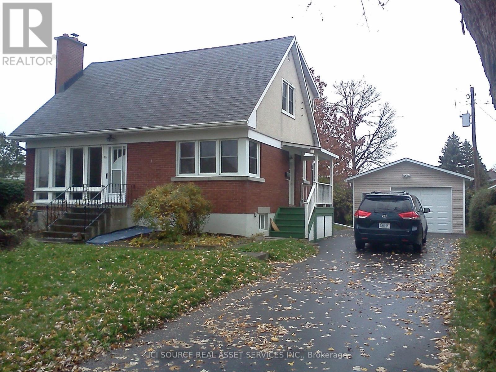 30 Sunnycrest Drive, Ottawa, Ontario  K2E 5Y2 - Photo 2 - X12782674