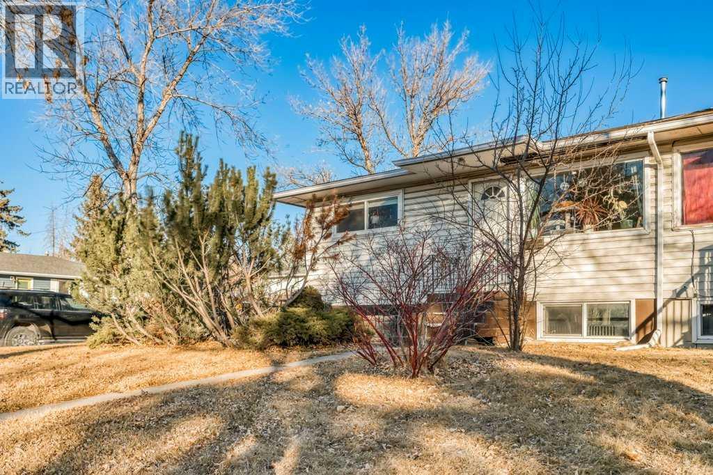 1048a 16 Street Ne, Calgary, Alberta  T2E 4S8 - Photo 2 - A2285617