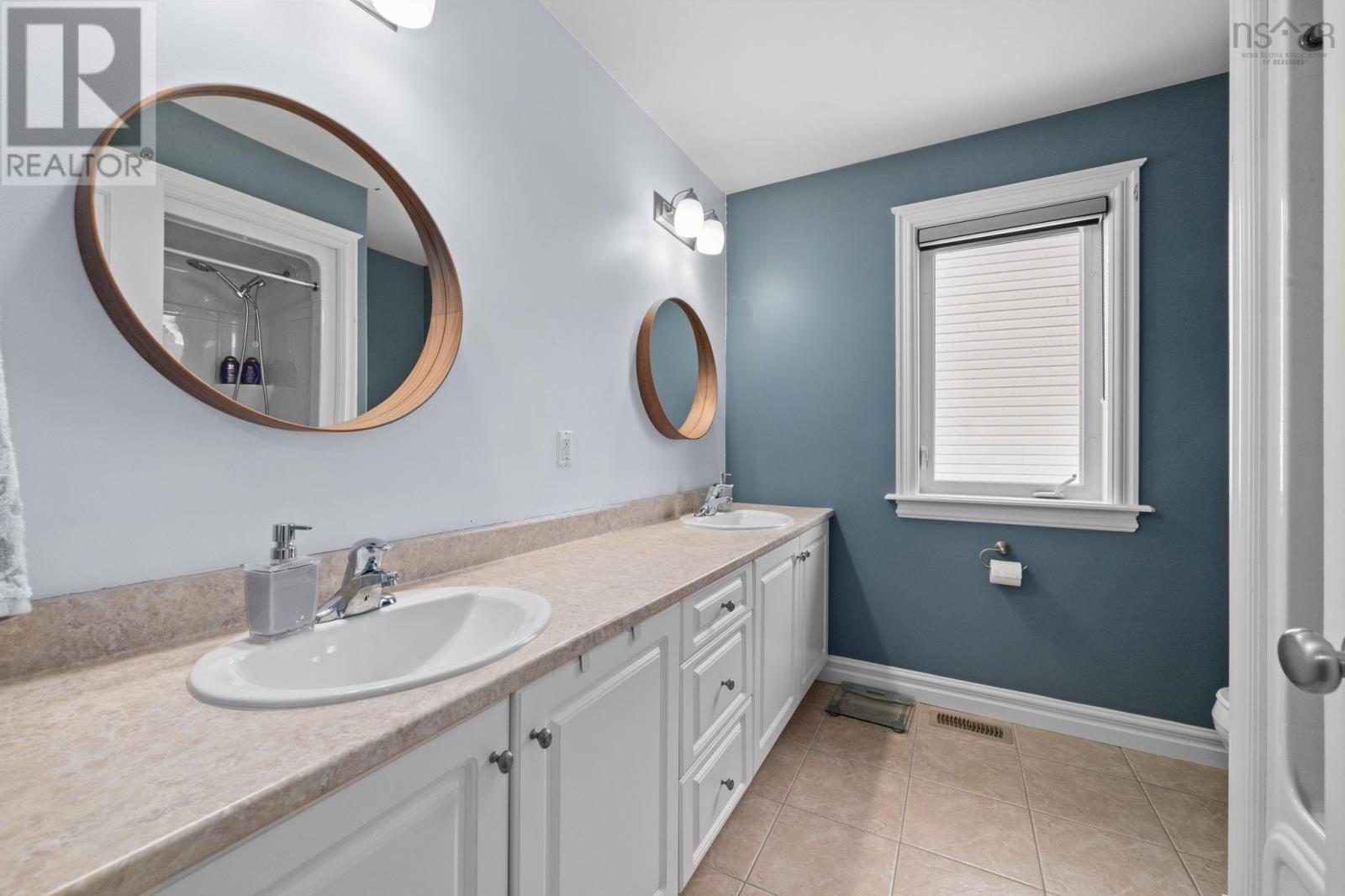 51 Windridge Lane, Bedford, Nova Scotia  B4A 0E6 - Photo 32 - 202602622