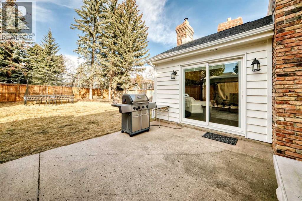 36 Stradbrooke Way Sw, Calgary, Alberta  T3H 1S5 - Photo 26 - A2283679