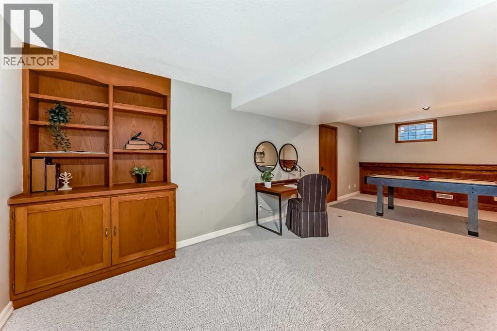 36 Stradbrooke Way Sw, Calgary, Alberta  T3H 1S5 - Photo 40 - A2283679