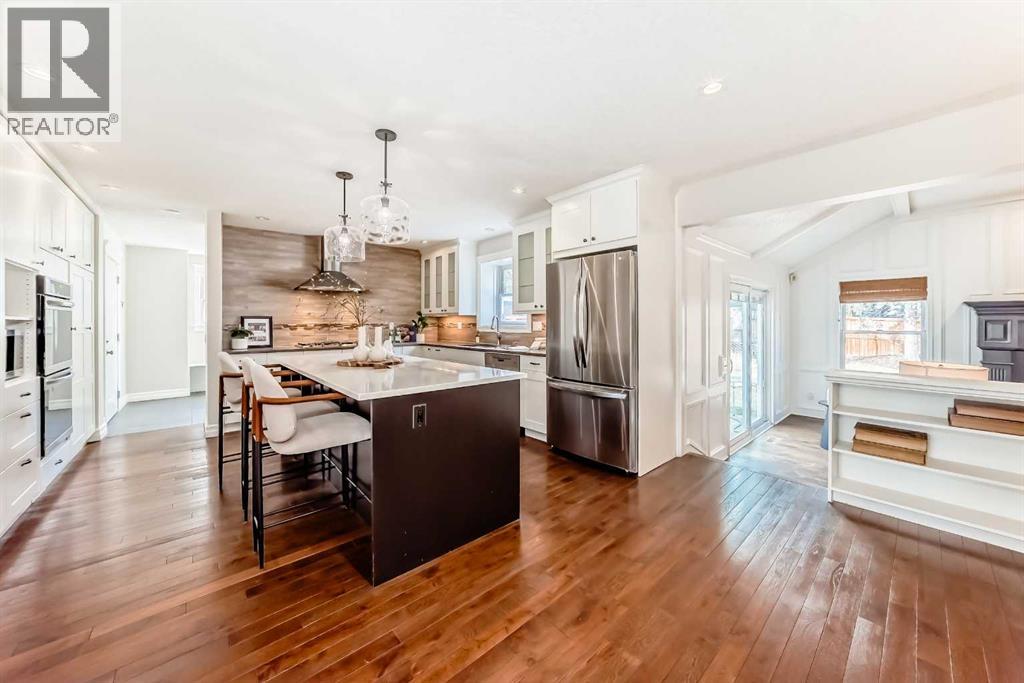 36 Stradbrooke Way Sw, Calgary, Alberta  T3H 1S5 - Photo 6 - A2283679