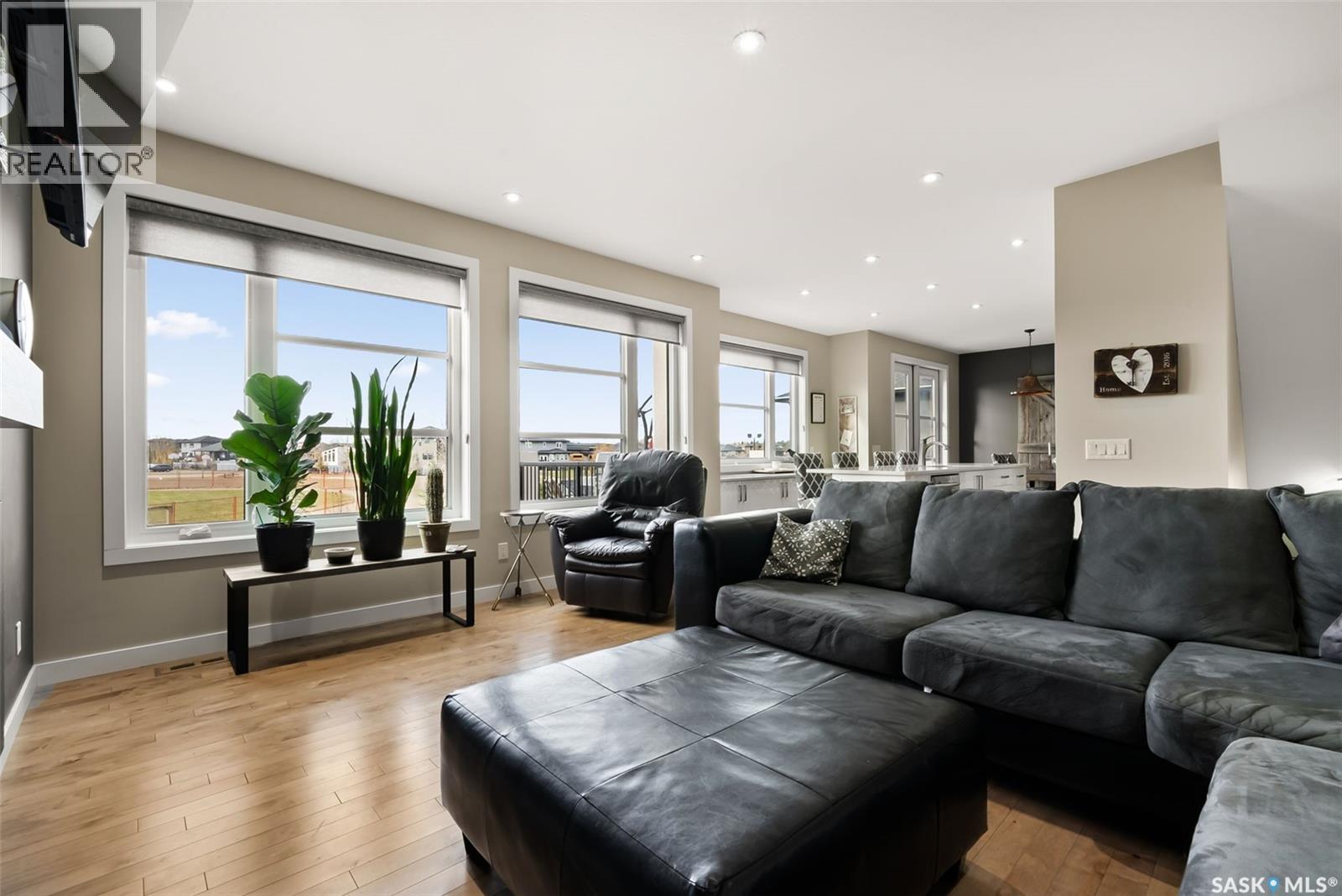 18 Princeton DRIVE, White City, Saskatchewan