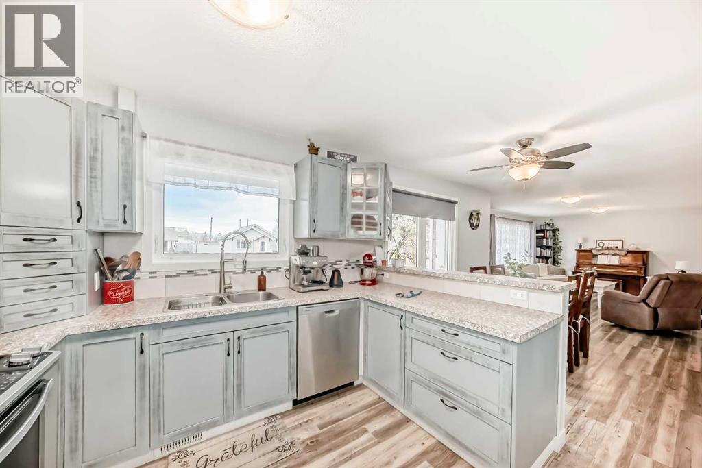 459 Crescent Avenue, Picture Butte, Alberta  T0K 1V0 - Photo 5 - A2278668