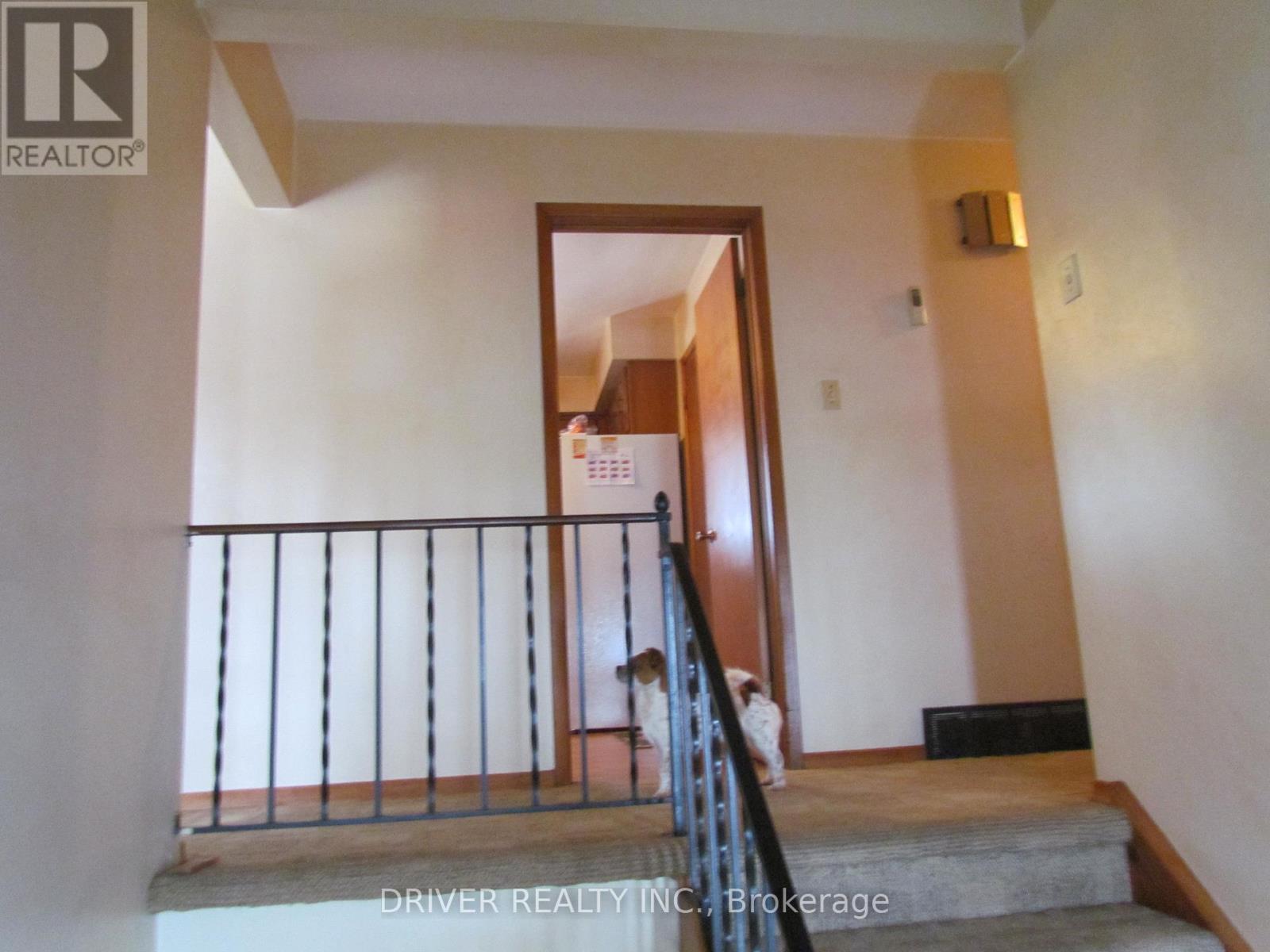 2081 Harrietsville Drive, Thames Centre, Ontario  N0L 1V0 - Photo 31 - X12782812