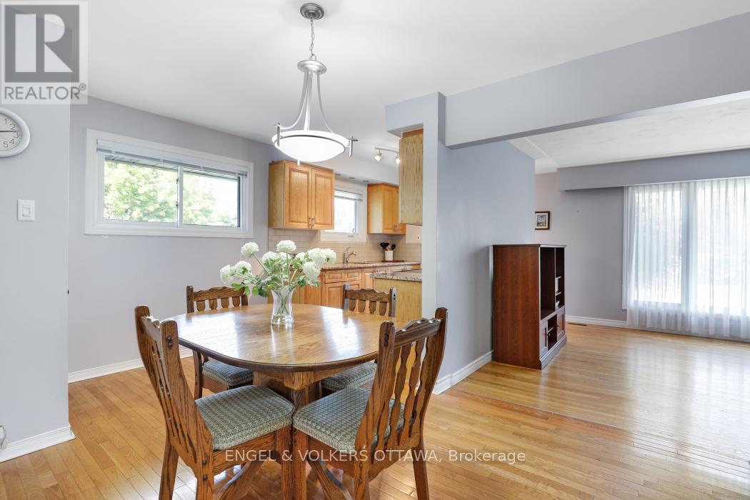 A - 814 Pleasant Park Road, Ottawa, Ontario  K1G 1Y9 - Photo 7 - X12782808