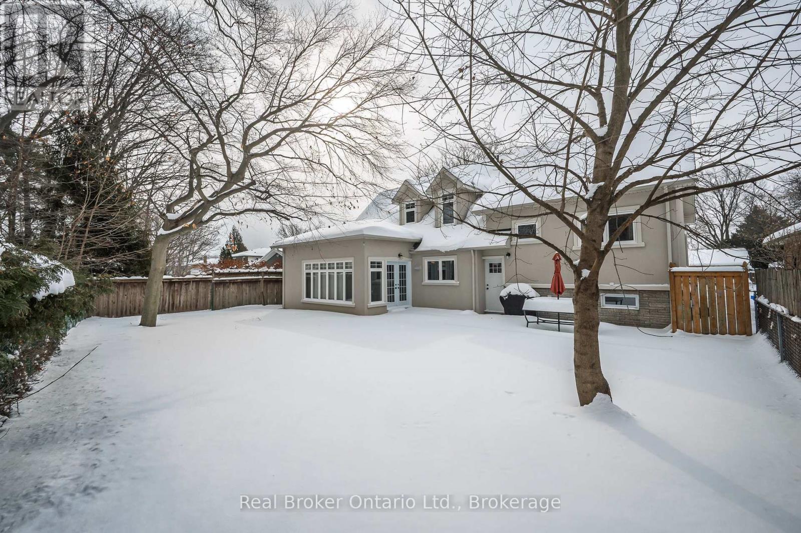 285 Surrey Drive, Oakville, Ontario  L6L 3T6 - Photo 50 - W12782844