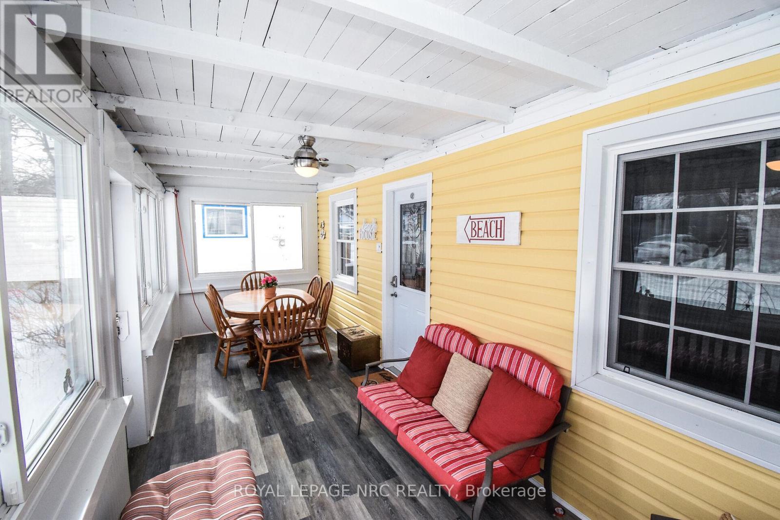 349 Elmwood Avenue, Fort Erie, Ontario  L0S 1B0 - Photo 10 - X12782730