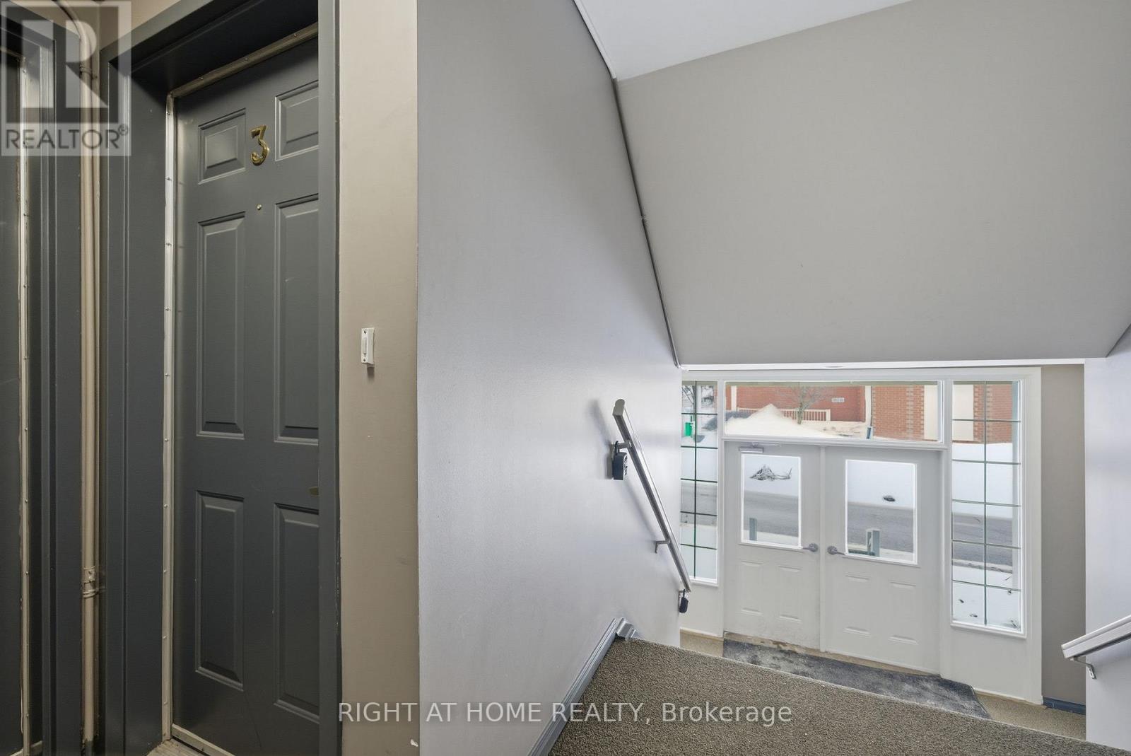 3 - 10 Petra Way, Whitby, Ontario  L1R 0A6 - Photo 31 - E12774354