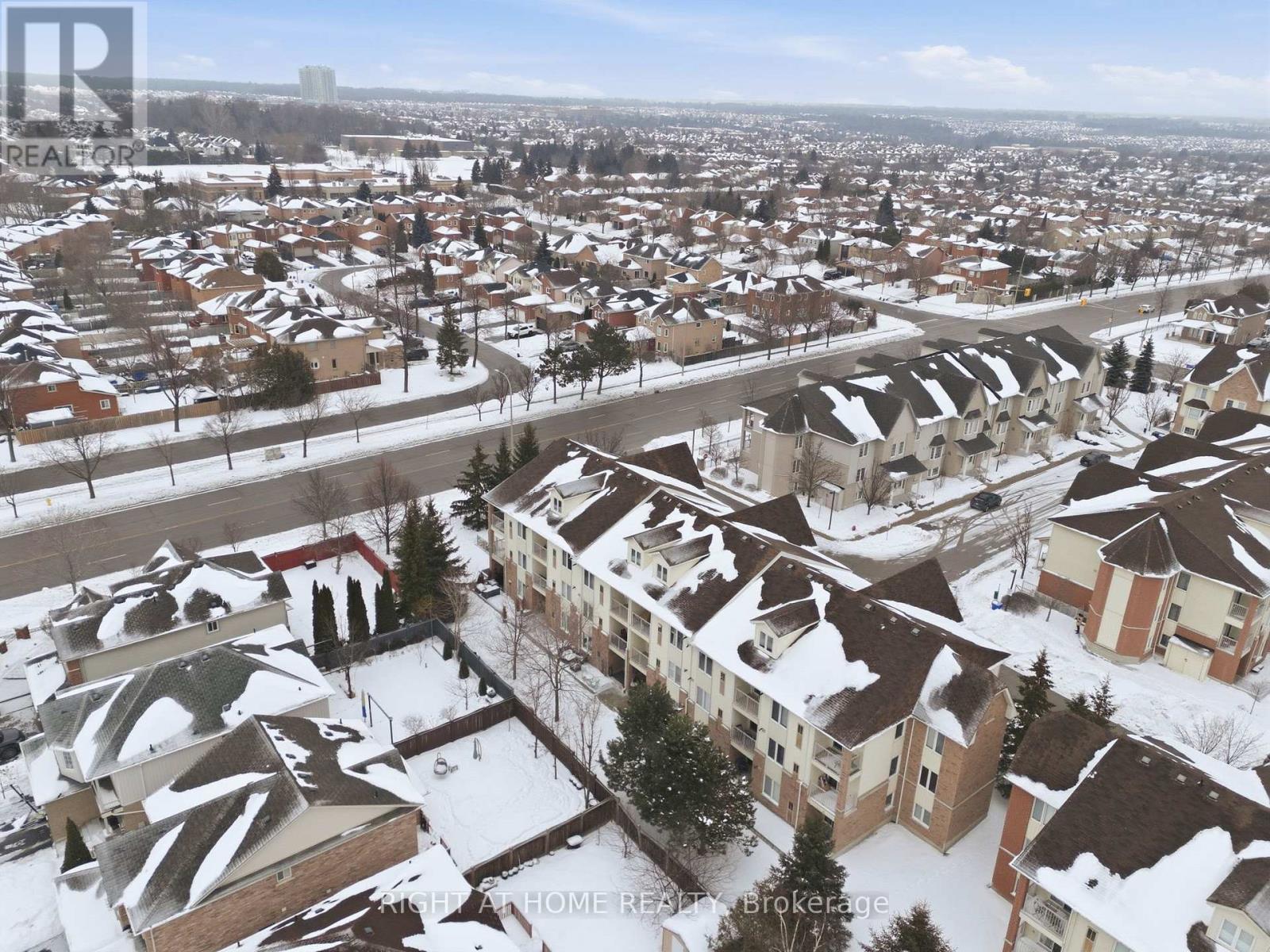 3 - 10 Petra Way, Whitby, Ontario  L1R 0A6 - Photo 34 - E12774354