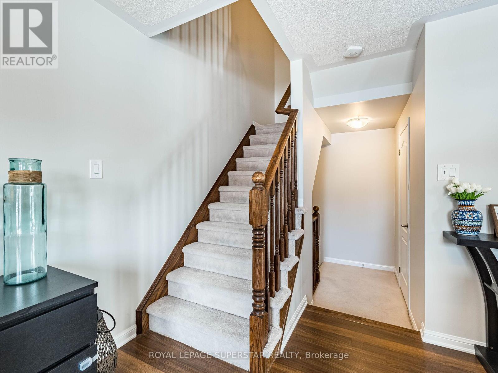 65 Aylesbury Drive, Brampton, Ontario  L7A 0V8 - Photo 18 - W12782418