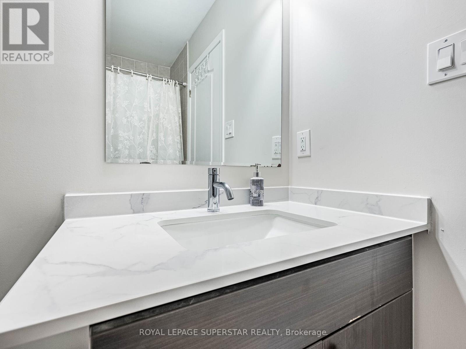 65 Aylesbury Drive, Brampton, Ontario  L7A 0V8 - Photo 41 - W12782418