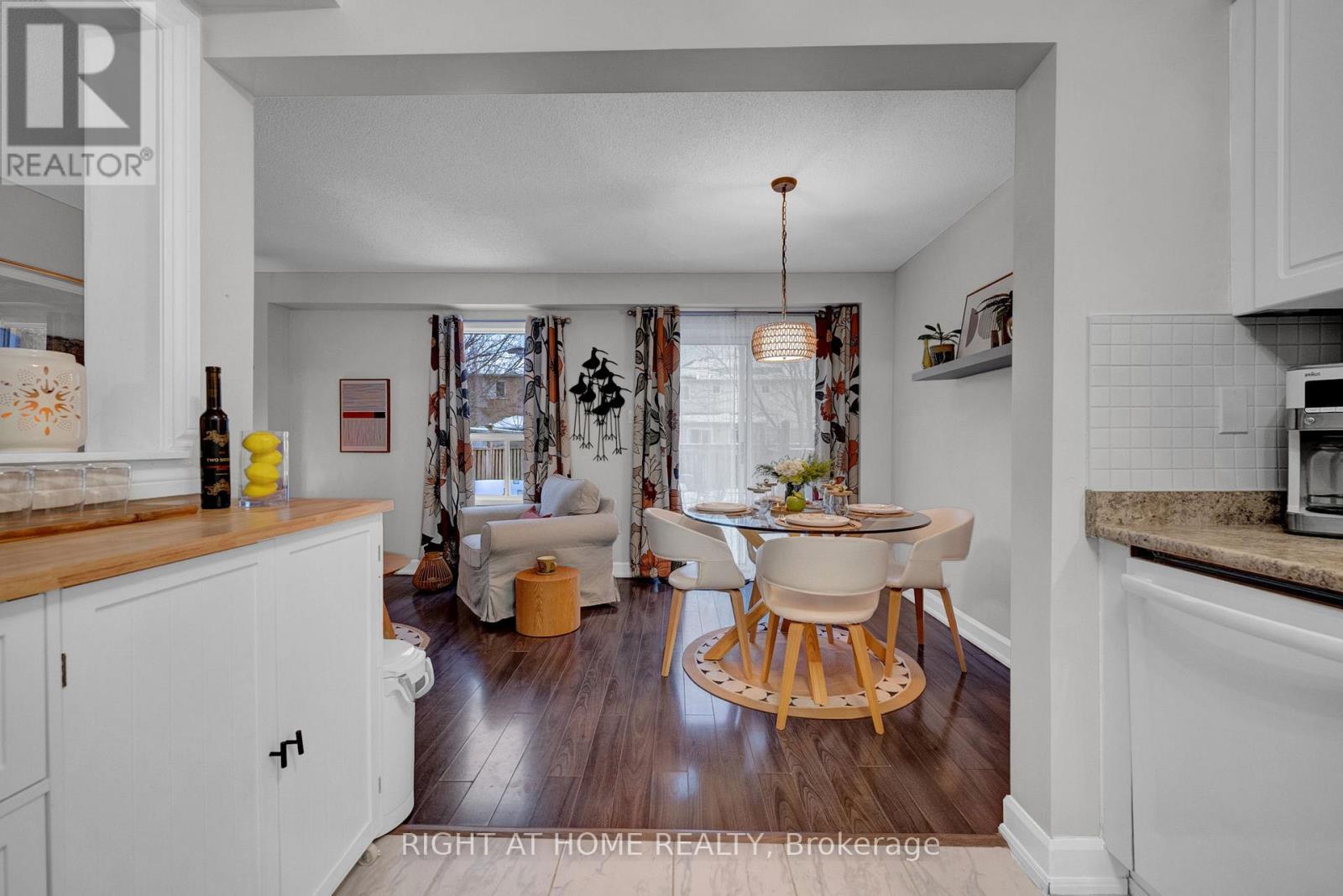 83 Somerscales Drive, Clarington, Ontario  L1C 5B7 - Photo 7 - E12782710