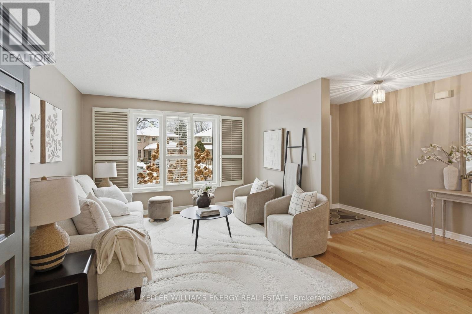 979 Peggoty Circle, Oshawa, Ontario  L1K 2G5 - Photo 6 - E12782804