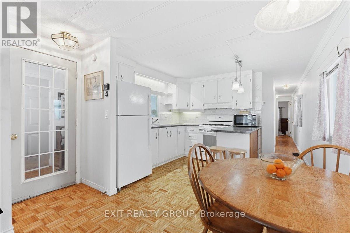 7 Arbour Lane, Quinte West (Sidney Ward), Ontario  K8N 4Z3 - Photo 8 - X12782776