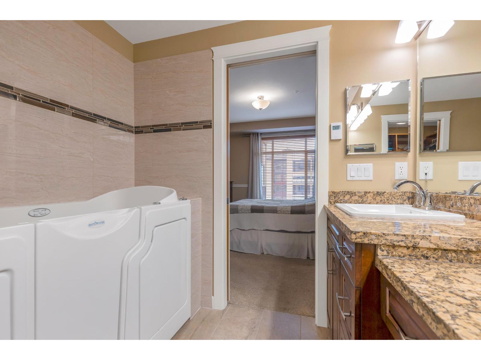 409 2860 Trethewey Street, Abbotsford, British Columbia  V2T 0G5 - Photo 26 - R3088934