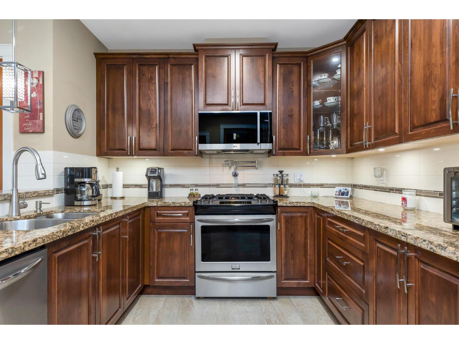 409 2860 Trethewey Street, Abbotsford, British Columbia  V2T 0G5 - Photo 7 - R3088934