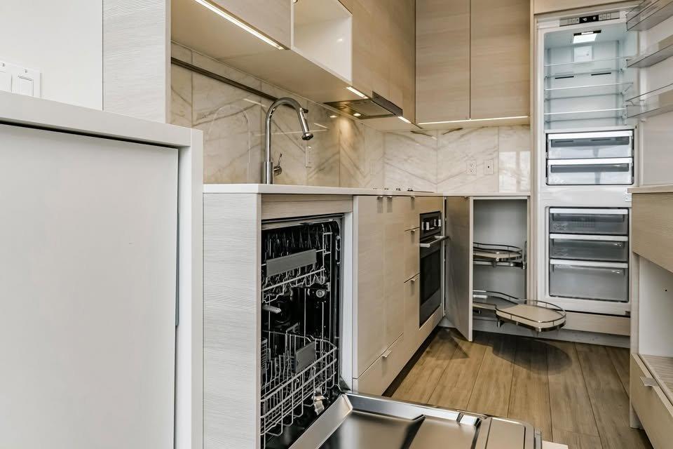 903 13398 104 Avenue, Surrey, British Columbia  V3T 1V6 - Photo 7 - R3089238