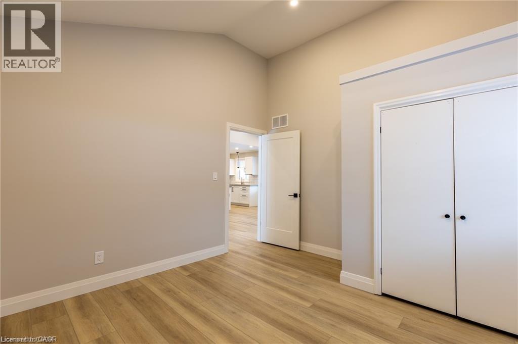 34 Close Avenue, Cambridge, Ontario  N1R 2R6 - Photo 15 - 40804718