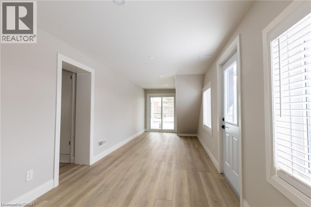 34 Close Avenue, Cambridge, Ontario  N1R 2R6 - Photo 19 - 40804718