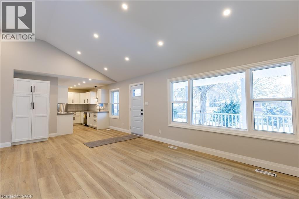 34 Close Avenue, Cambridge, Ontario  N1R 2R6 - Photo 7 - 40804718