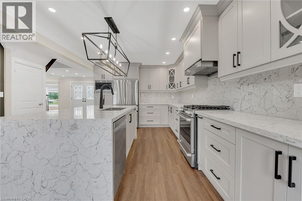 125 Valera Drive E, Hamilton, Ontario  L8E 4S9 - Photo 5 - 40804537