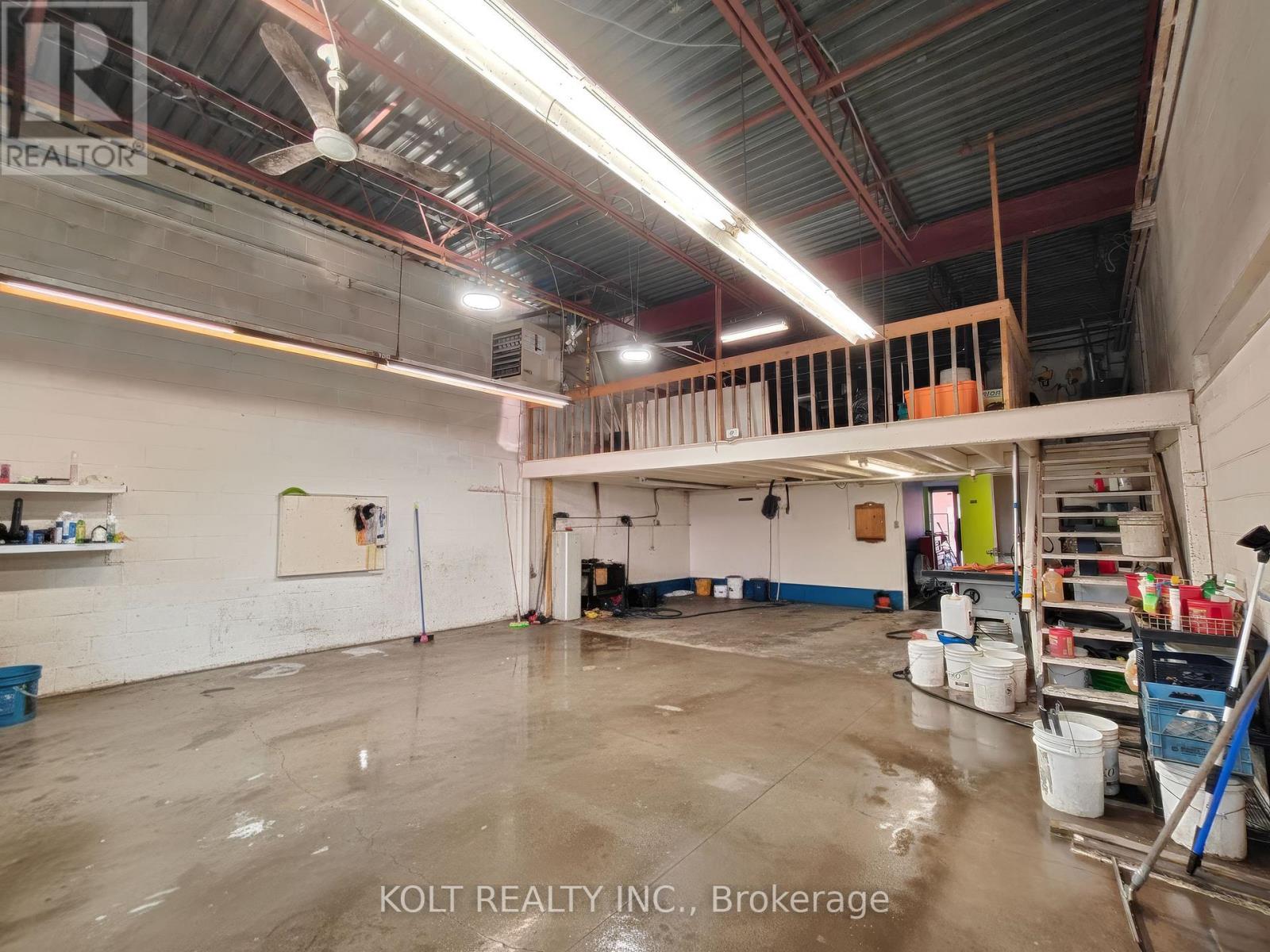 17 - 2650 John Street, Markham, Ontario L3R 2W6 - Photo 2 - N12708576