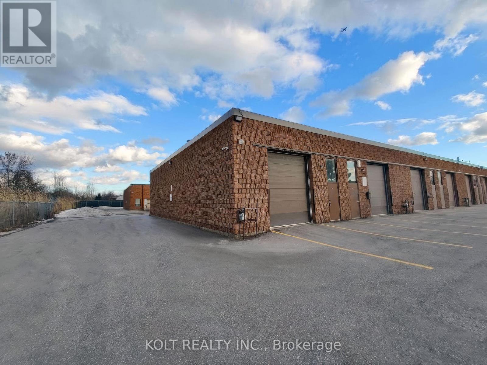 17 - 2650 John Street, Markham, Ontario L3R 2W6 - Photo 5 - N12708576