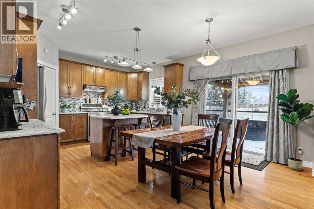 151 Willowbrook Drive Nw, Airdrie, Alberta  T4B 2W5 - Photo 2 - A2276403