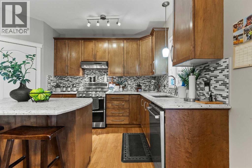 151 Willowbrook Drive Nw, Airdrie, Alberta  T4B 2W5 - Photo 7 - A2276403