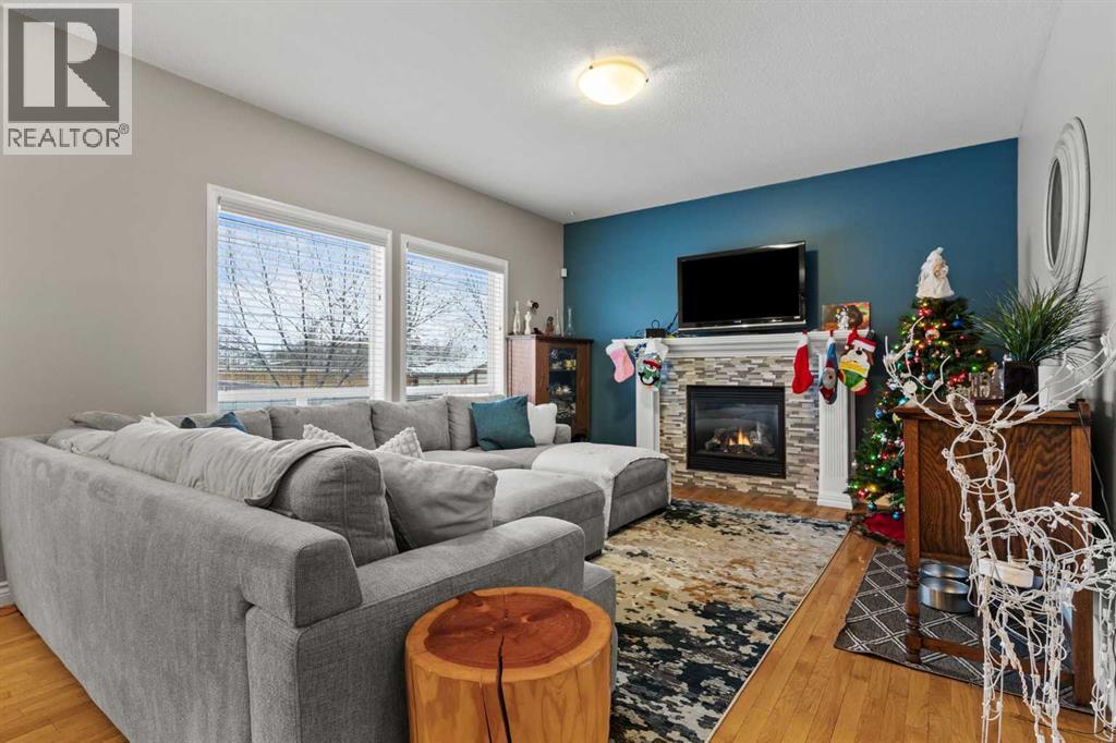 151 Willowbrook Drive Nw, Airdrie, Alberta  T4B 2W5 - Photo 8 - A2276403