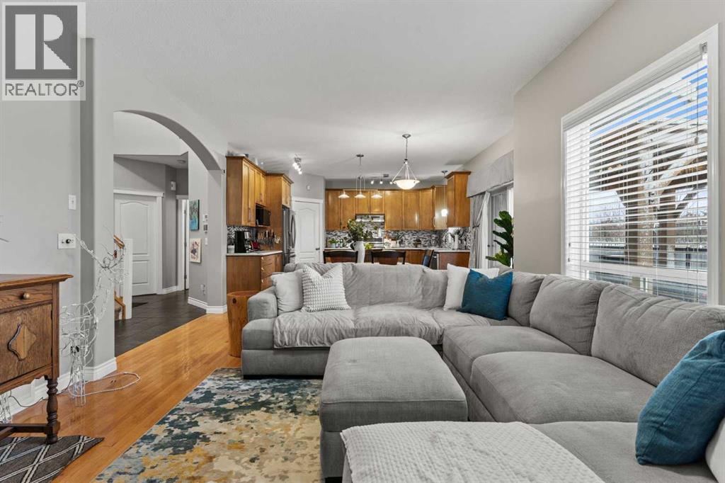 151 Willowbrook Drive Nw, Airdrie, Alberta  T4B 2W5 - Photo 10 - A2276403