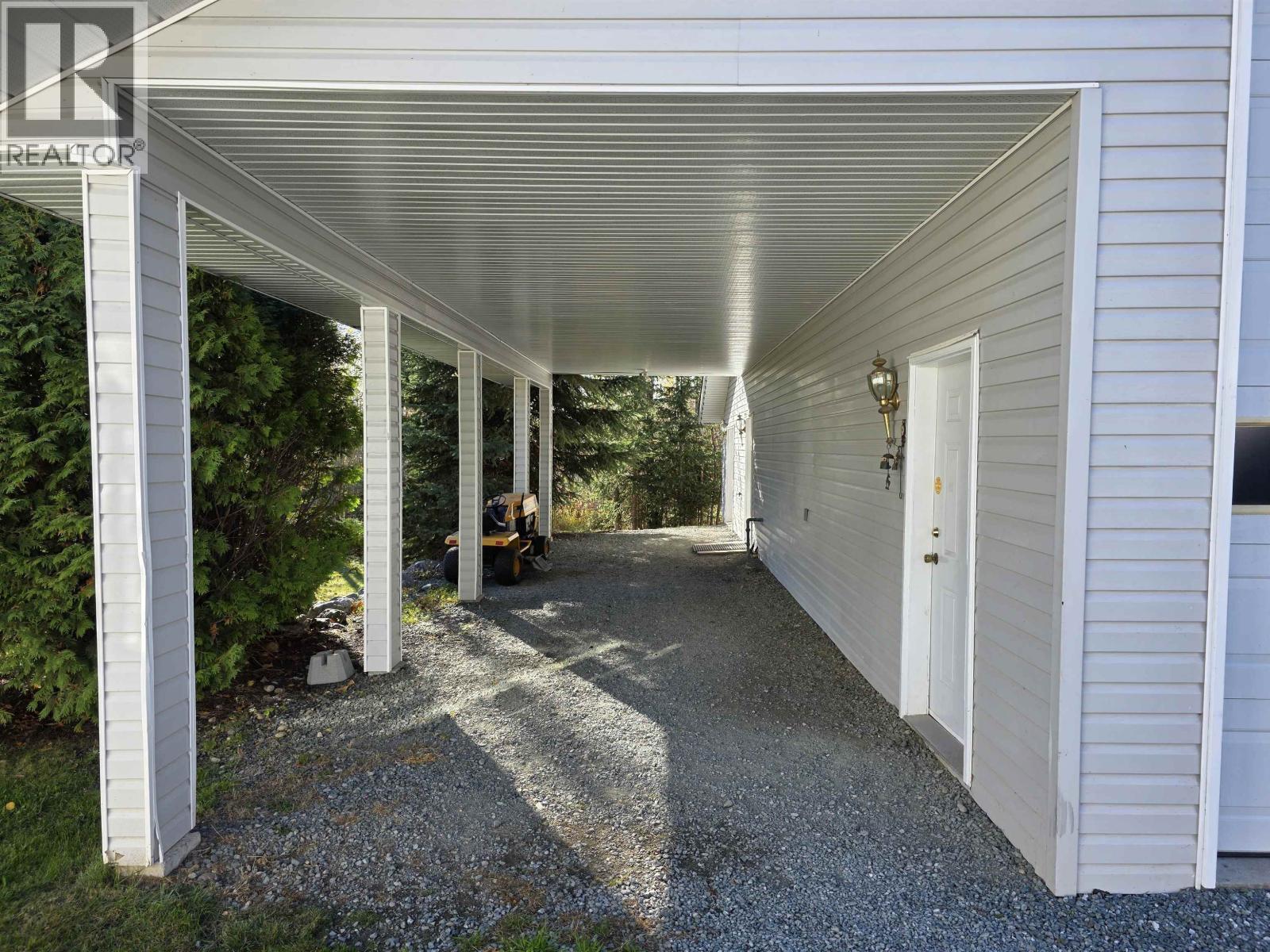 10955 Charles Drive, Prince George, British Columbia  V2N 6V8 - Photo 33 - R3089331