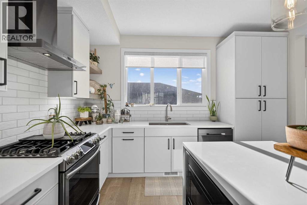 35 Wolf Hollow Park Se, Calgary, Alberta  T2X 4M7 - Photo 8 - A2283768