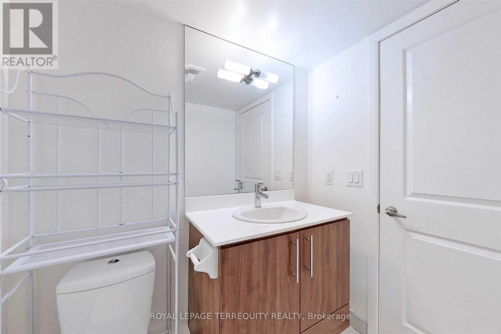 2211 - 17 Anndale Drive, Toronto, Ontario  M2N 2W7 - Photo 27 - C12782766