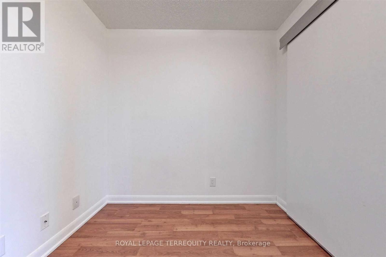 2211 - 17 Anndale Drive, Toronto, Ontario  M2N 2W7 - Photo 29 - C12782766