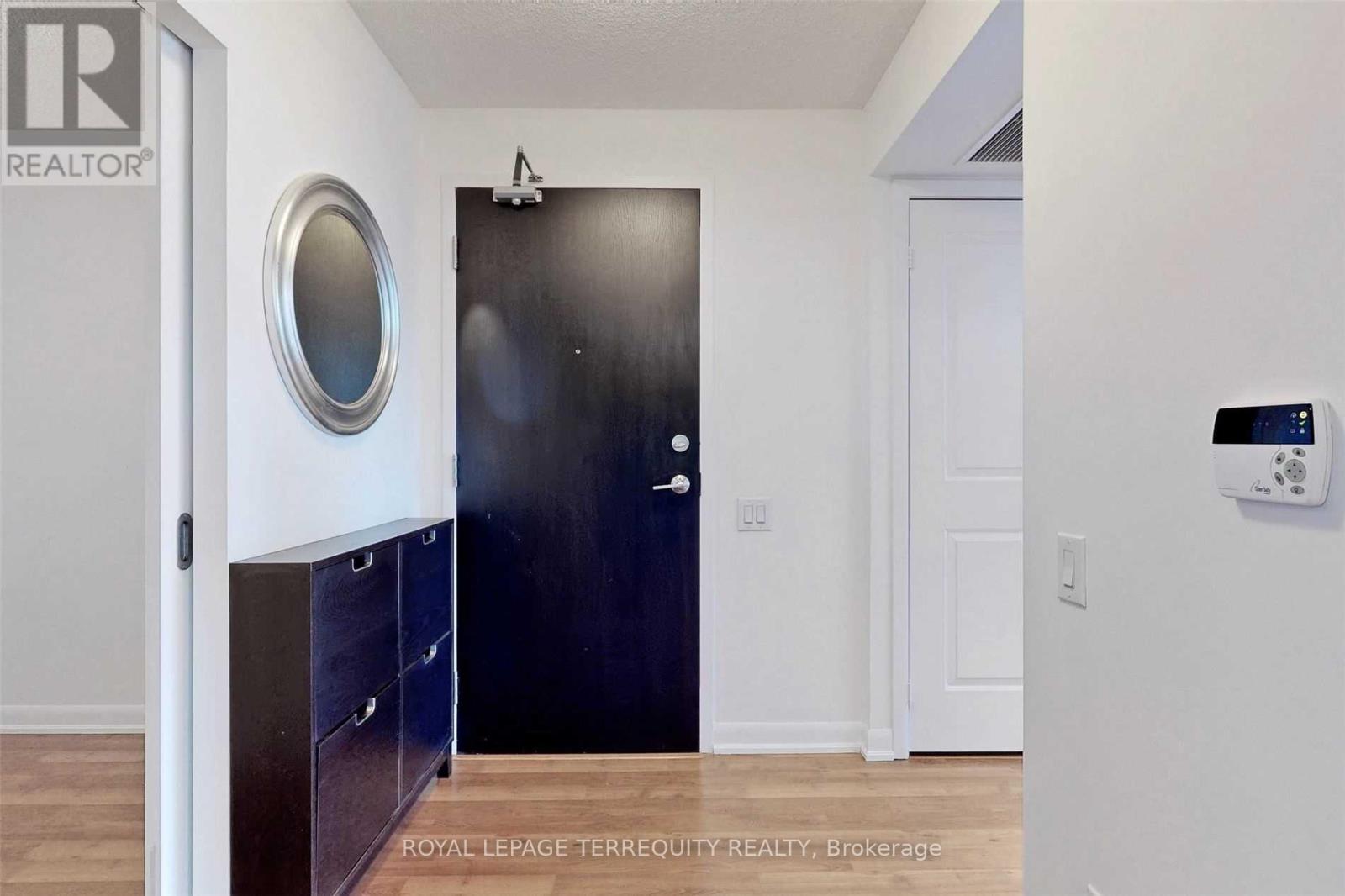 2211 - 17 Anndale Drive, Toronto, Ontario  M2N 2W7 - Photo 9 - C12782766