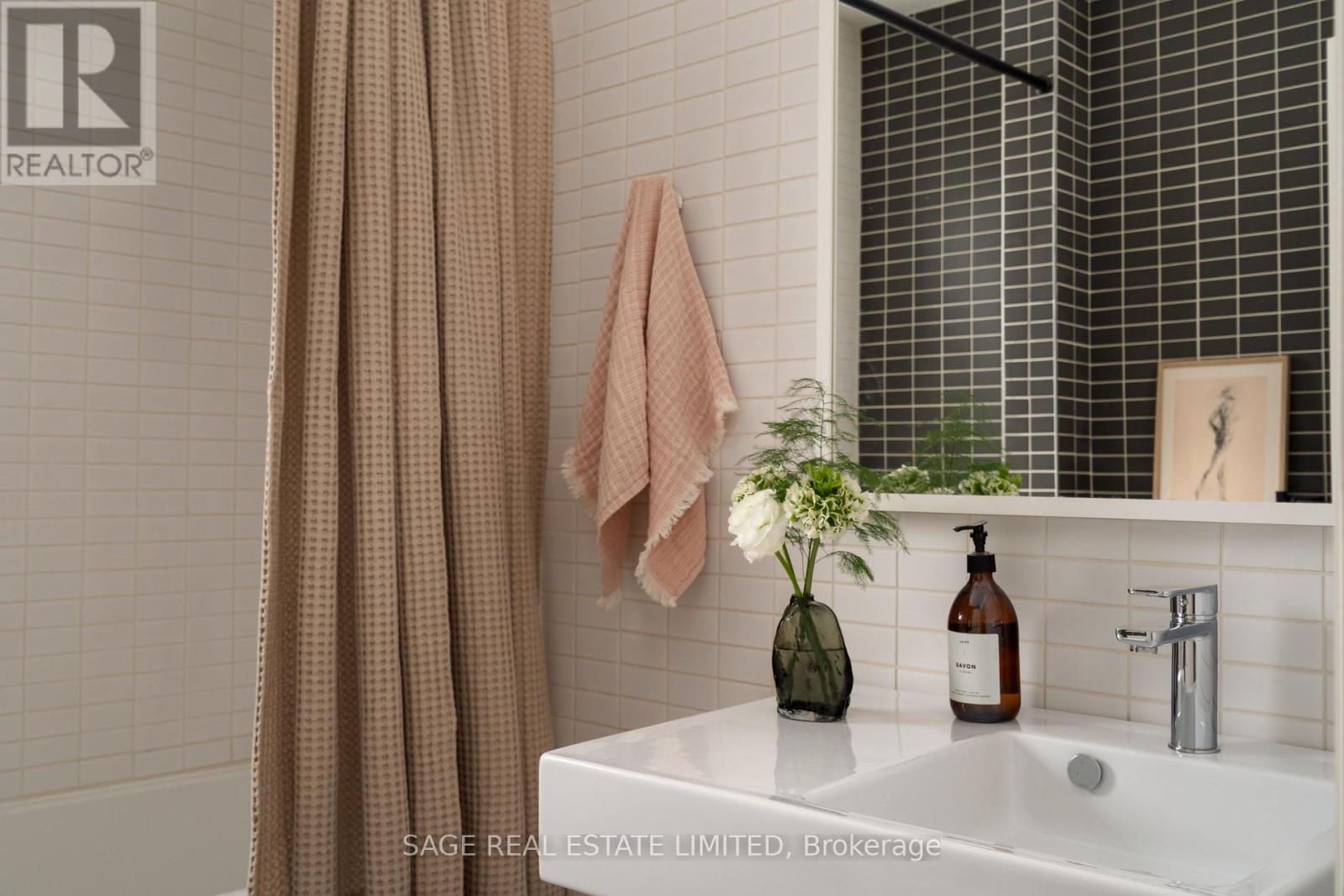 128 Argyle Street, Toronto, Ontario  M6J 1N9 - Photo 25 - C12782792