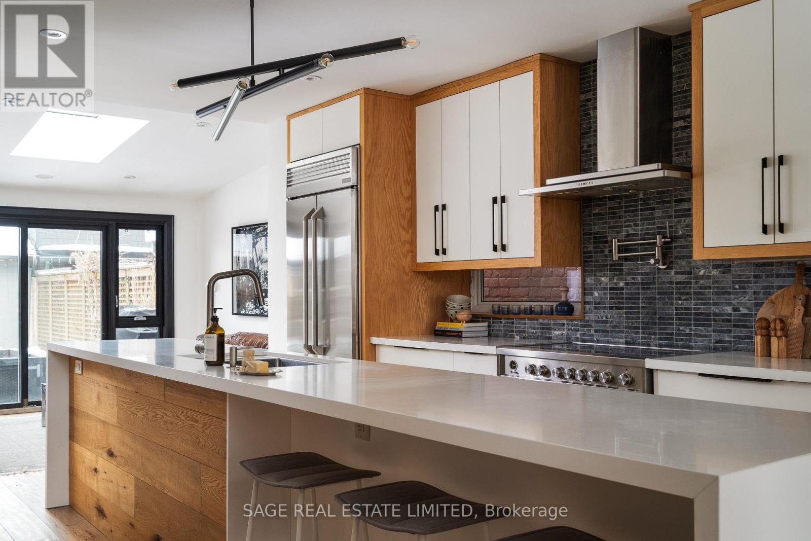 128 Argyle Street, Toronto, Ontario  M6J 1N9 - Photo 9 - C12782792