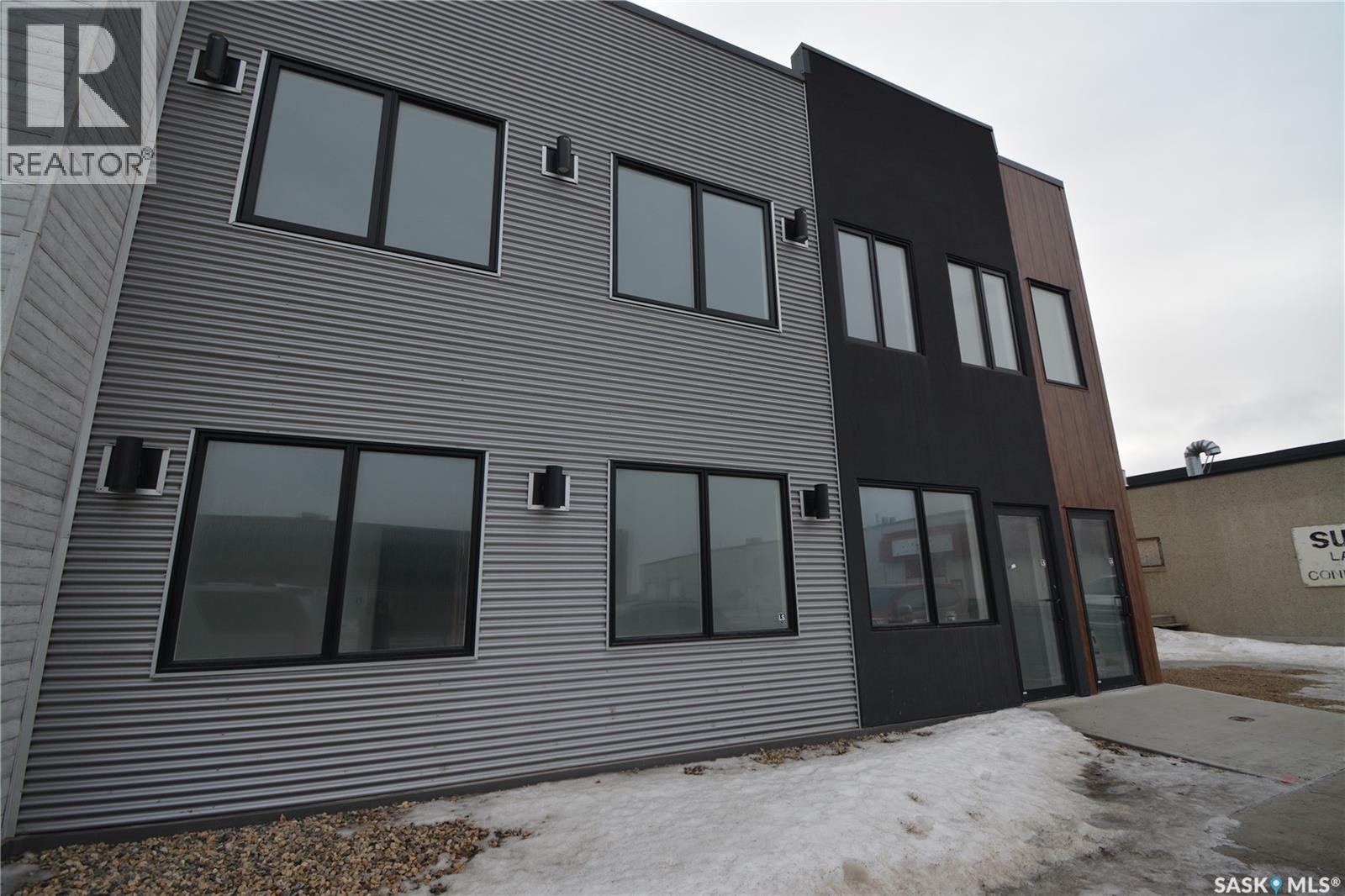 1143 Winnipeg Street, Regina, Saskatchewan  S4R 1J5 - Photo 3 - SK028416