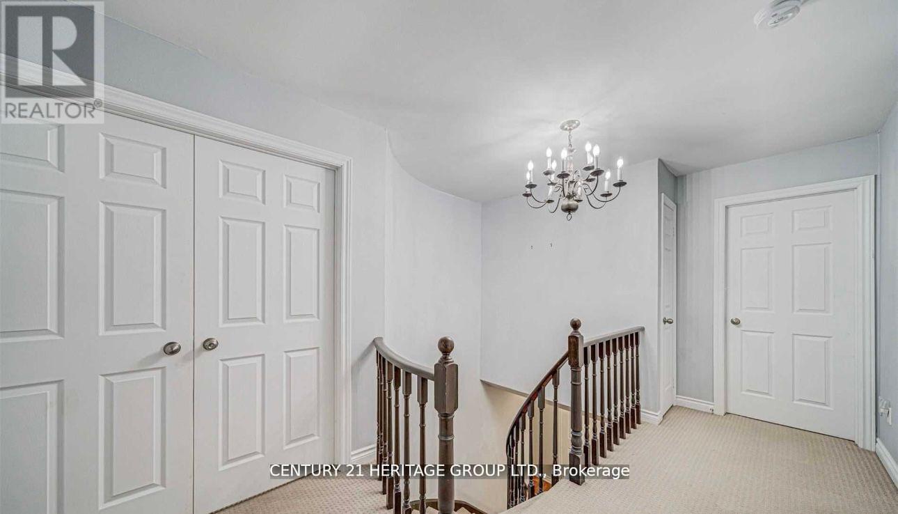 Main - 27 Hammond Drive, Aurora, Ontario  L4G 2T8 - Photo 12 - N12782800