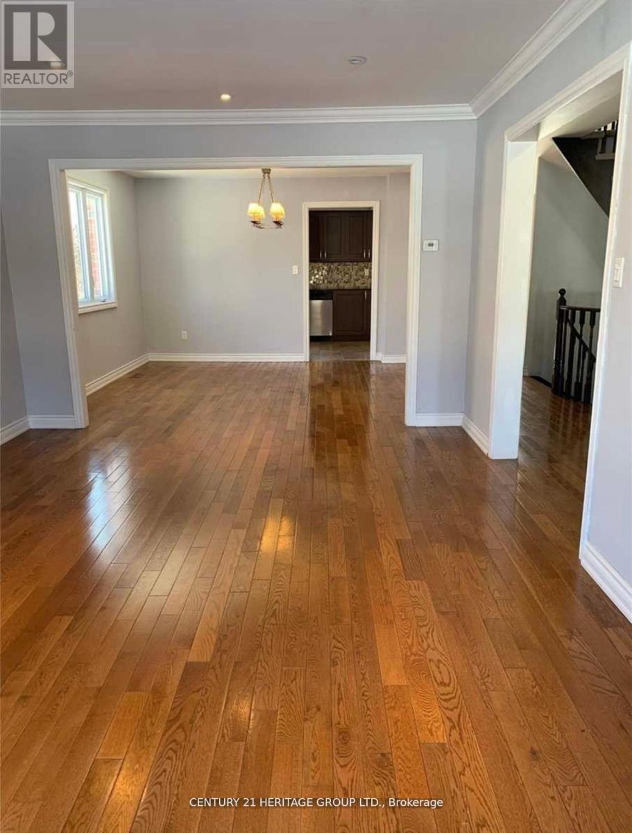 Main - 27 Hammond Drive, Aurora, Ontario  L4G 2T8 - Photo 6 - N12782800