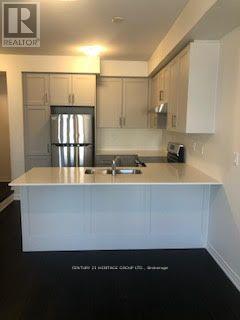 41 Montrose Boulevard, Bradford West Gwillimbury, Ontario  L3Z 4P3 - Photo 3 - N12782802