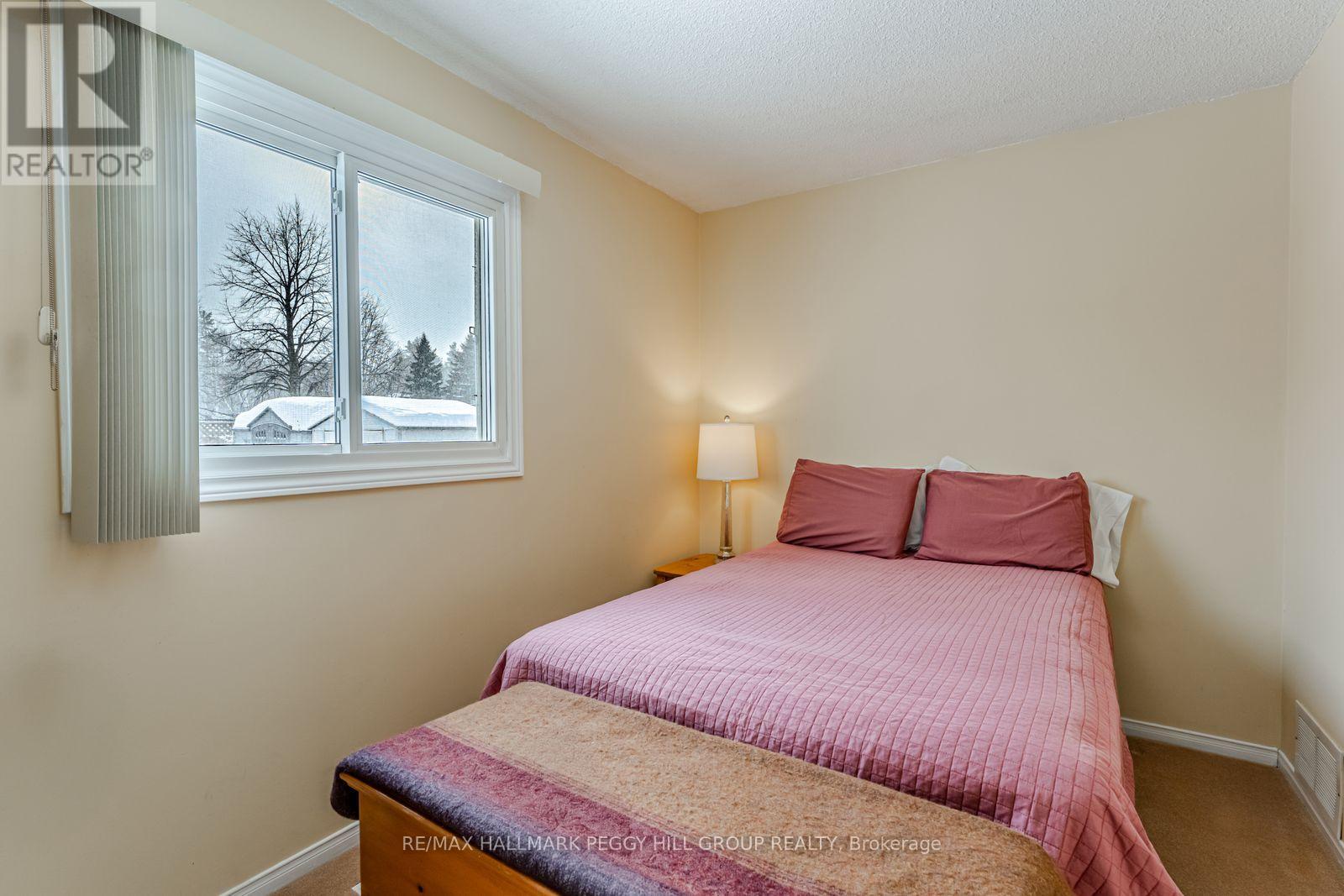 2 Mcqueen Street, Essa, Ontario  L0M 1B0 - Photo 9 - N12782816